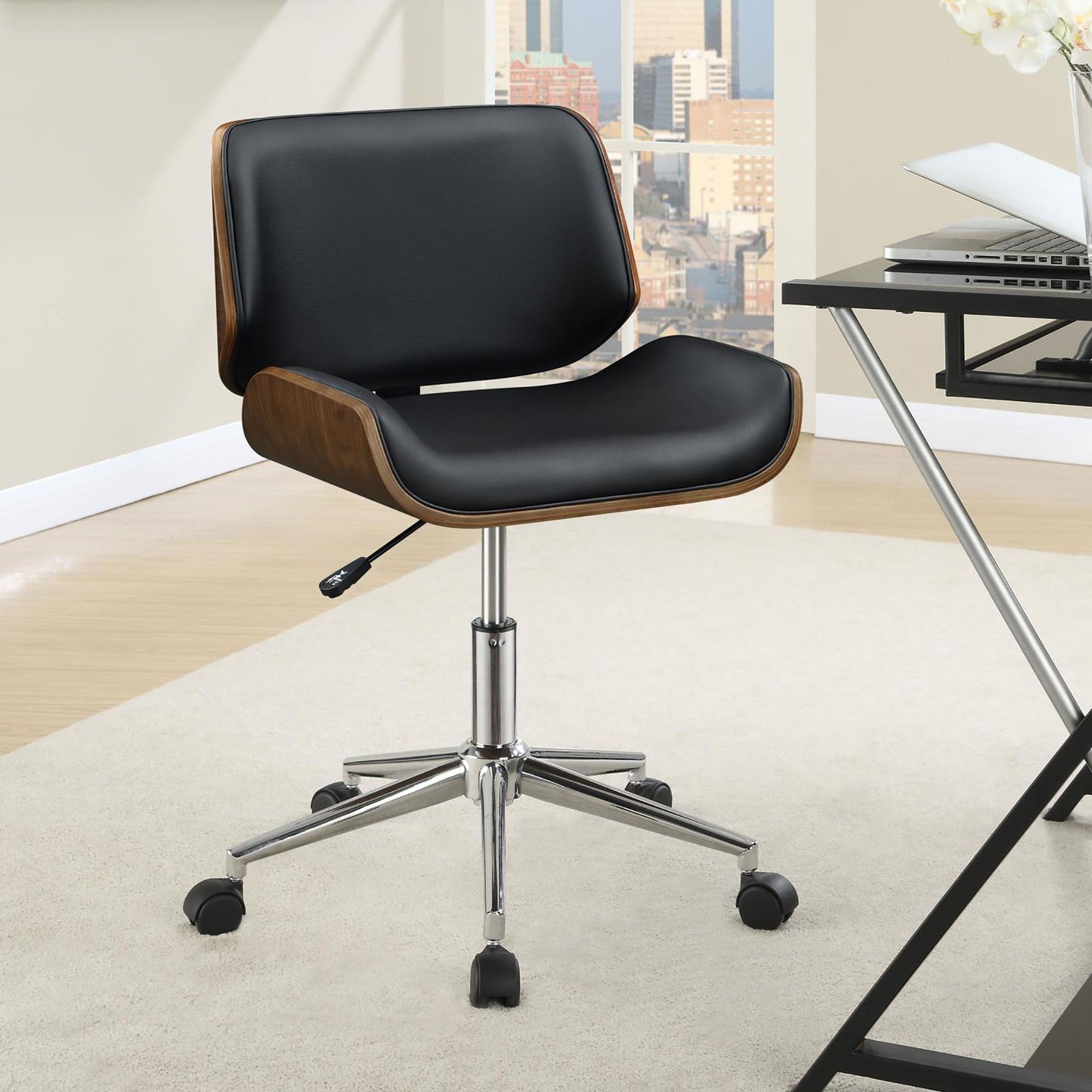 Swivel Office Chair With Adjustable Height - Black