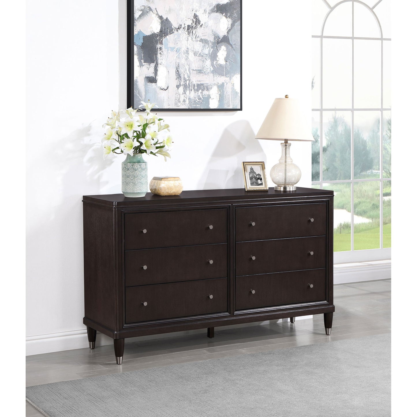 Niguel - 6 Drawer Dresser - Brown