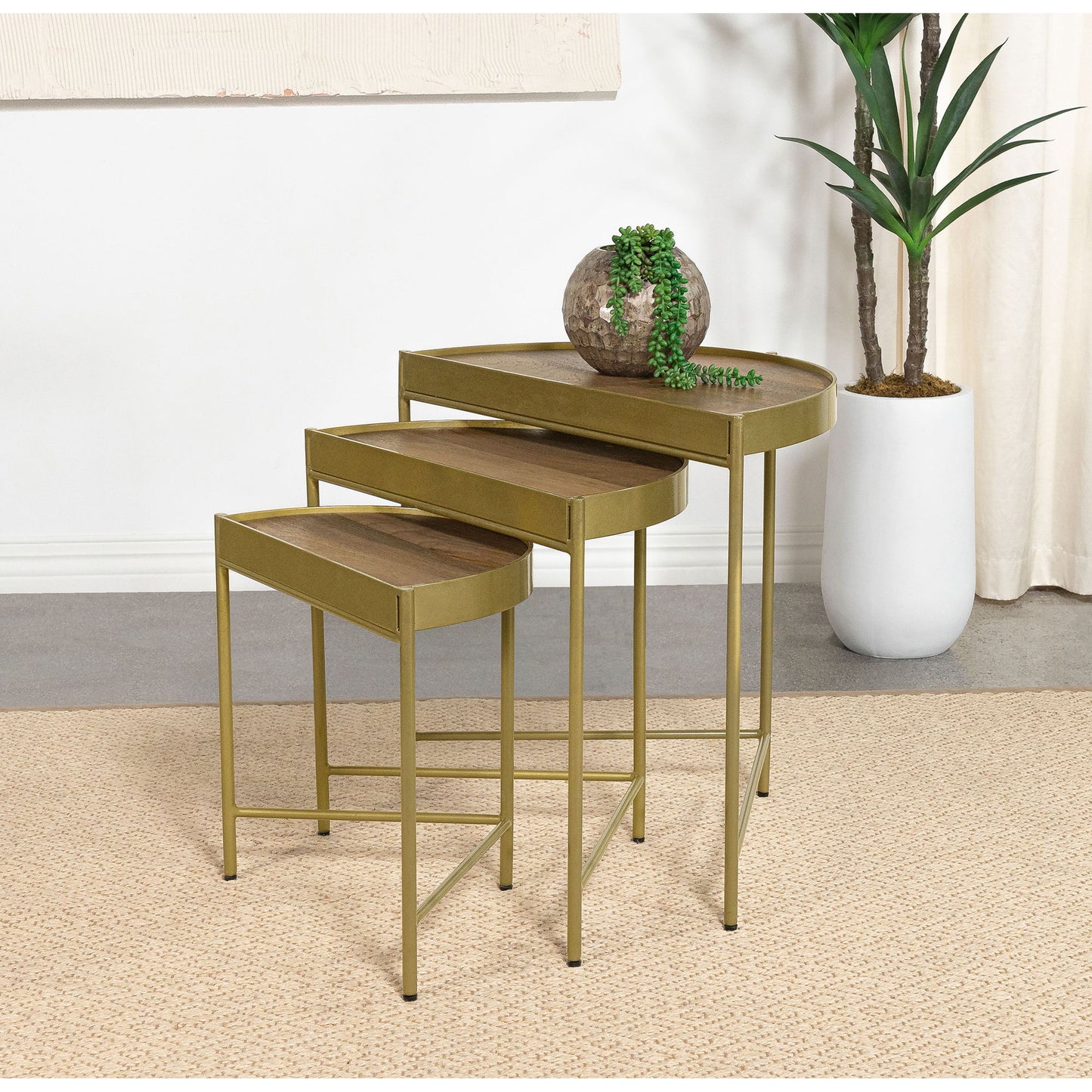 Darlene - 3 Piece Nesting Table Set - Brown