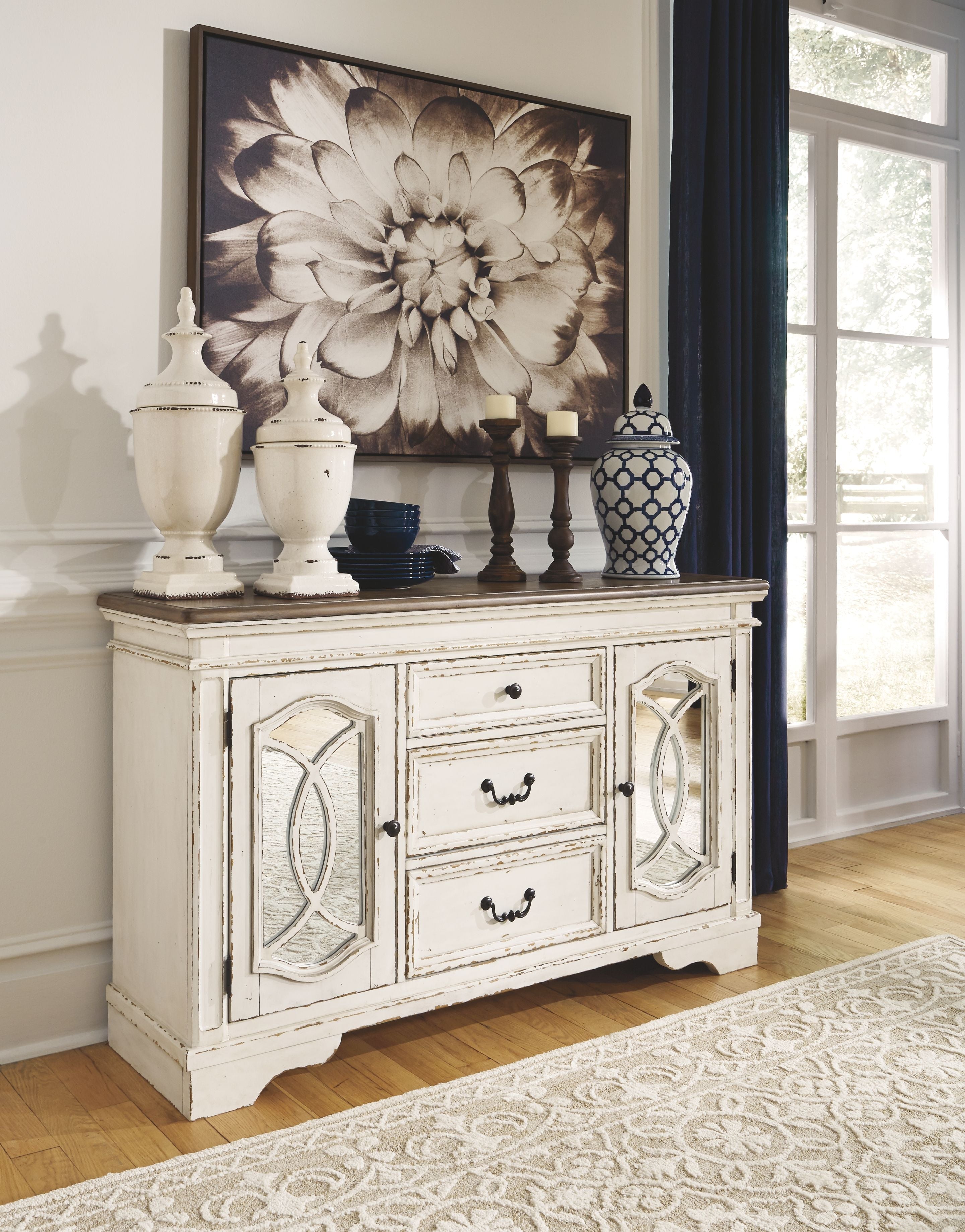 Realyn - Dining Room Server - Chipped White