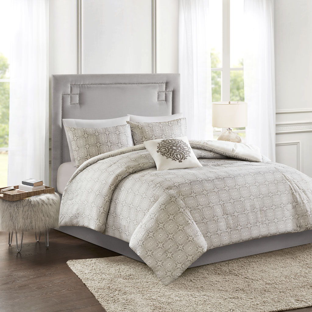 Malia - King 4 Piece Embroidered Reversible Duvet Cover Set - Ivory