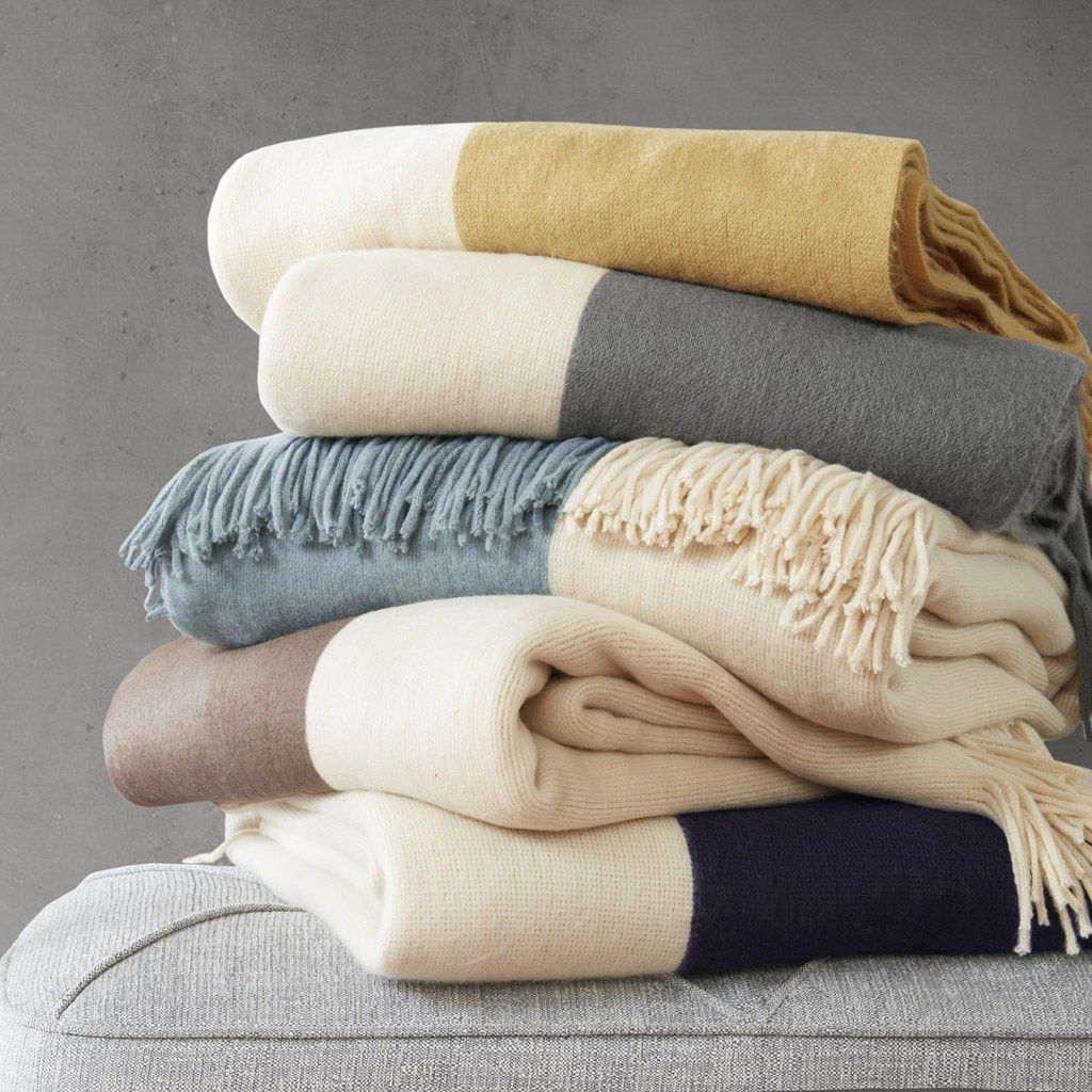 Stockholm - Throw - Taupe