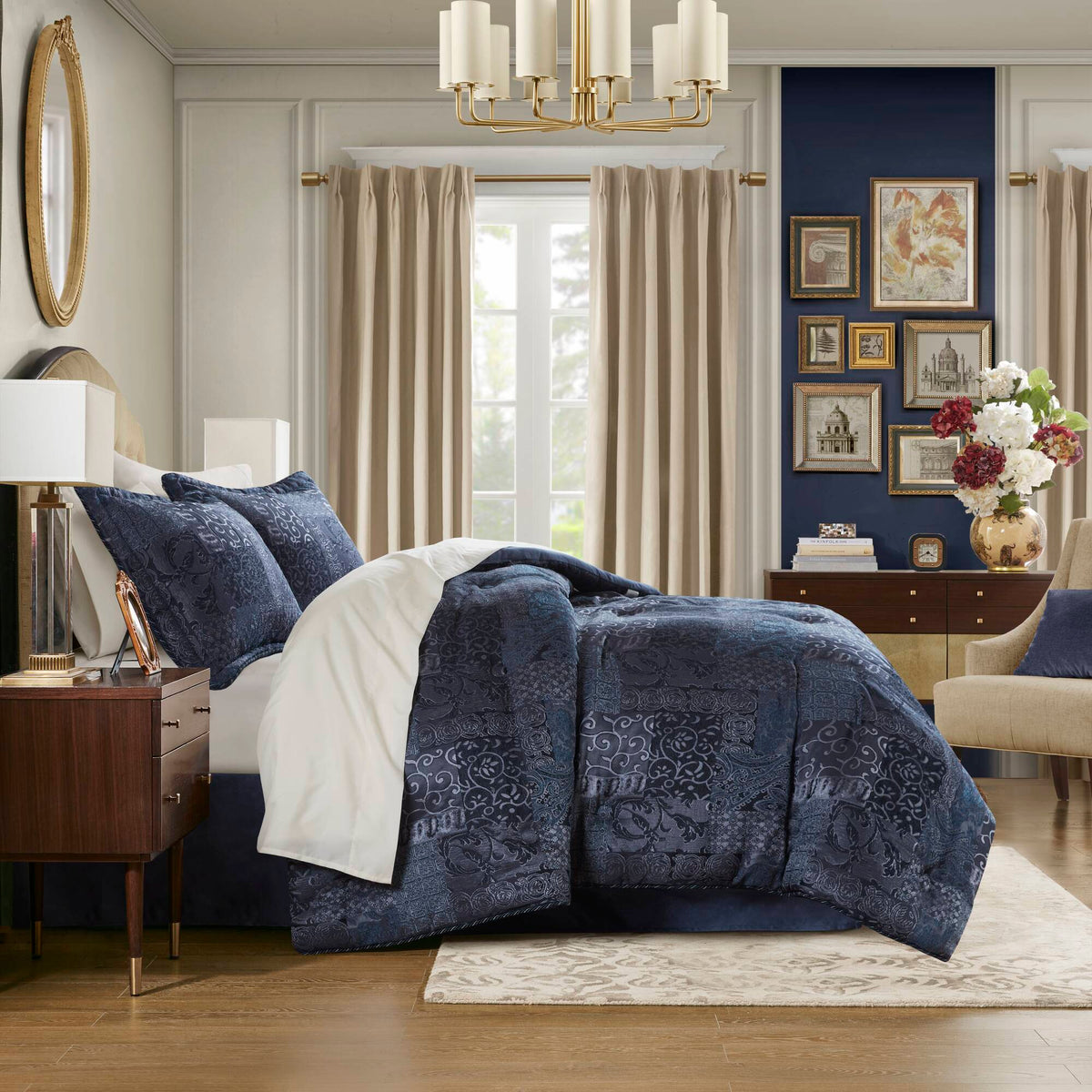 Gabrielle - King Comforter Set - Navy