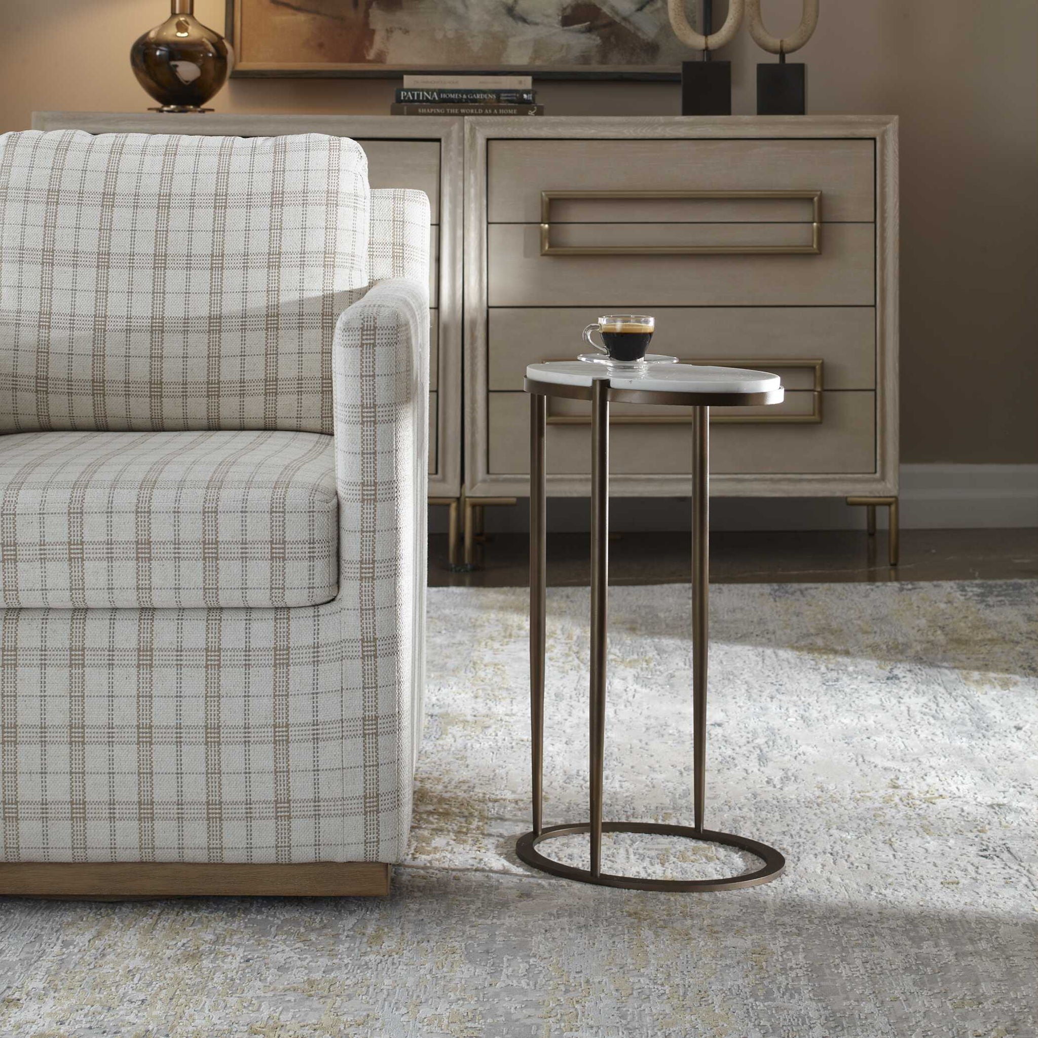 Mercier - Round Marble Accent Table - Brass / White
