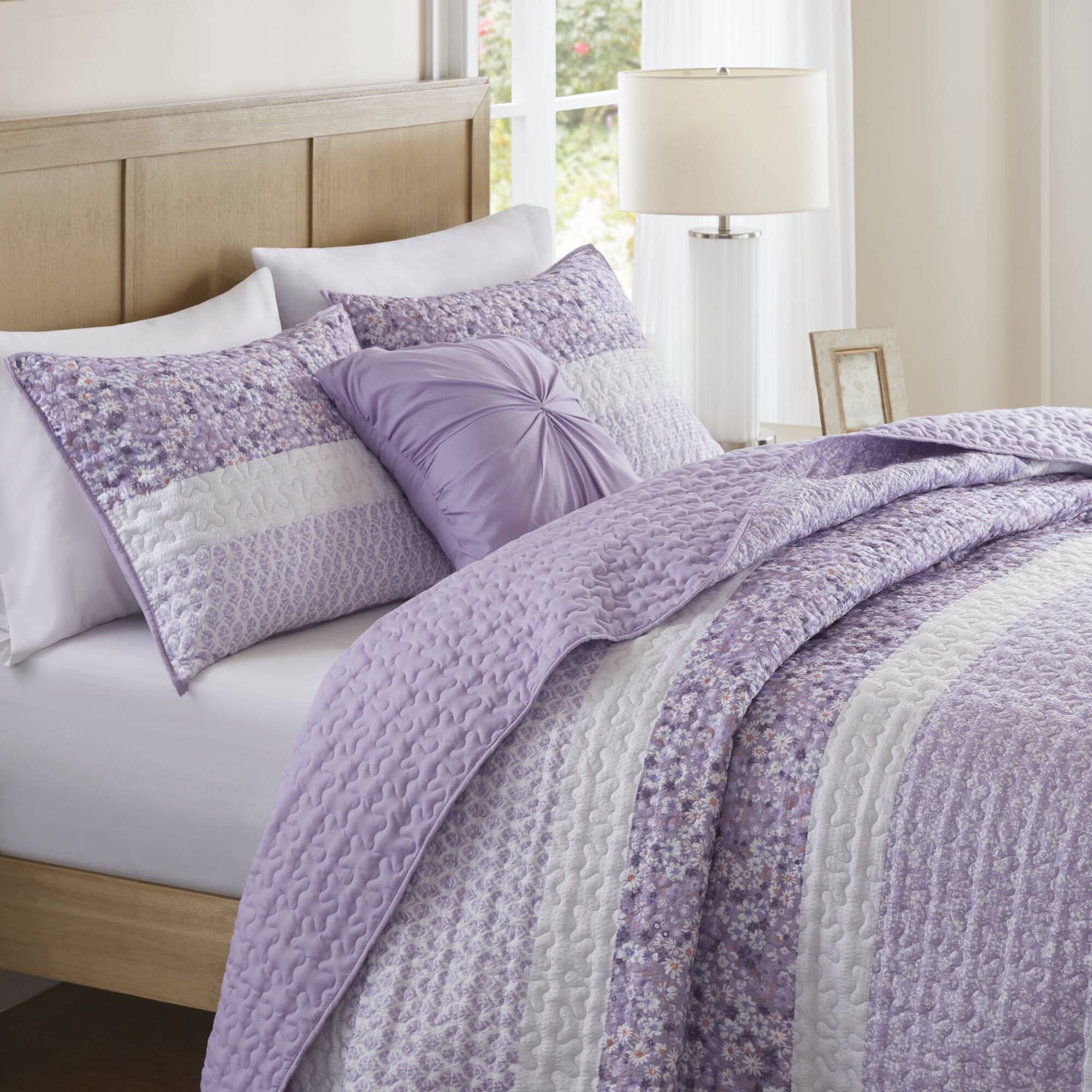 Caralie - Full/Queen 4 Piece Seersucker Quilt Set With Throw - Purple