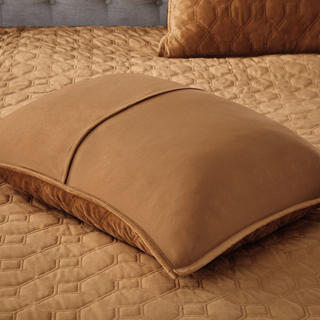 Harper - 3 Piece Velvet Quilt Set - Rust