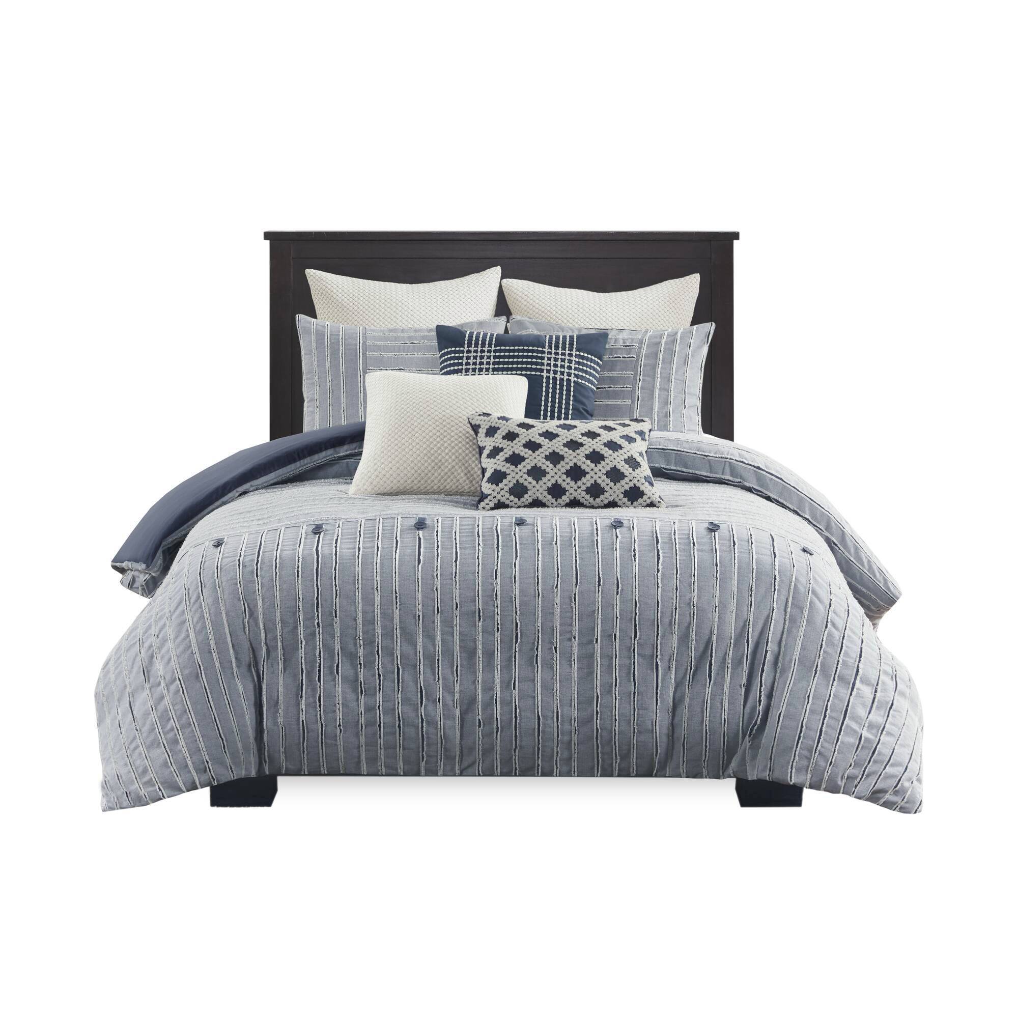 Essence - Oversized Cotton Clipped Jacquard Comforter Set With Euro Shams and Throw Pillows - Light Blue