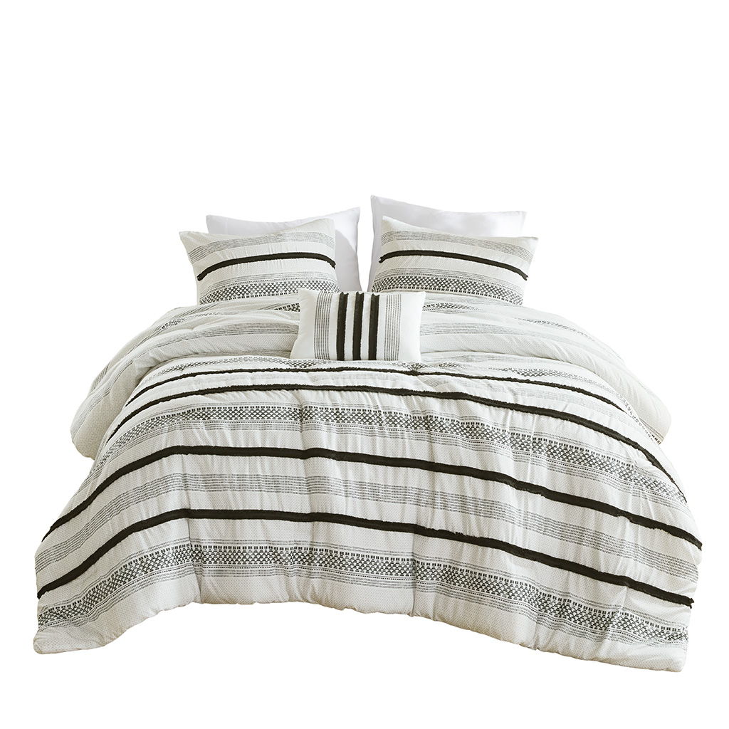 Carolina - 7 Piece King/California King Stripe Comforter And Quilt Set - Black
