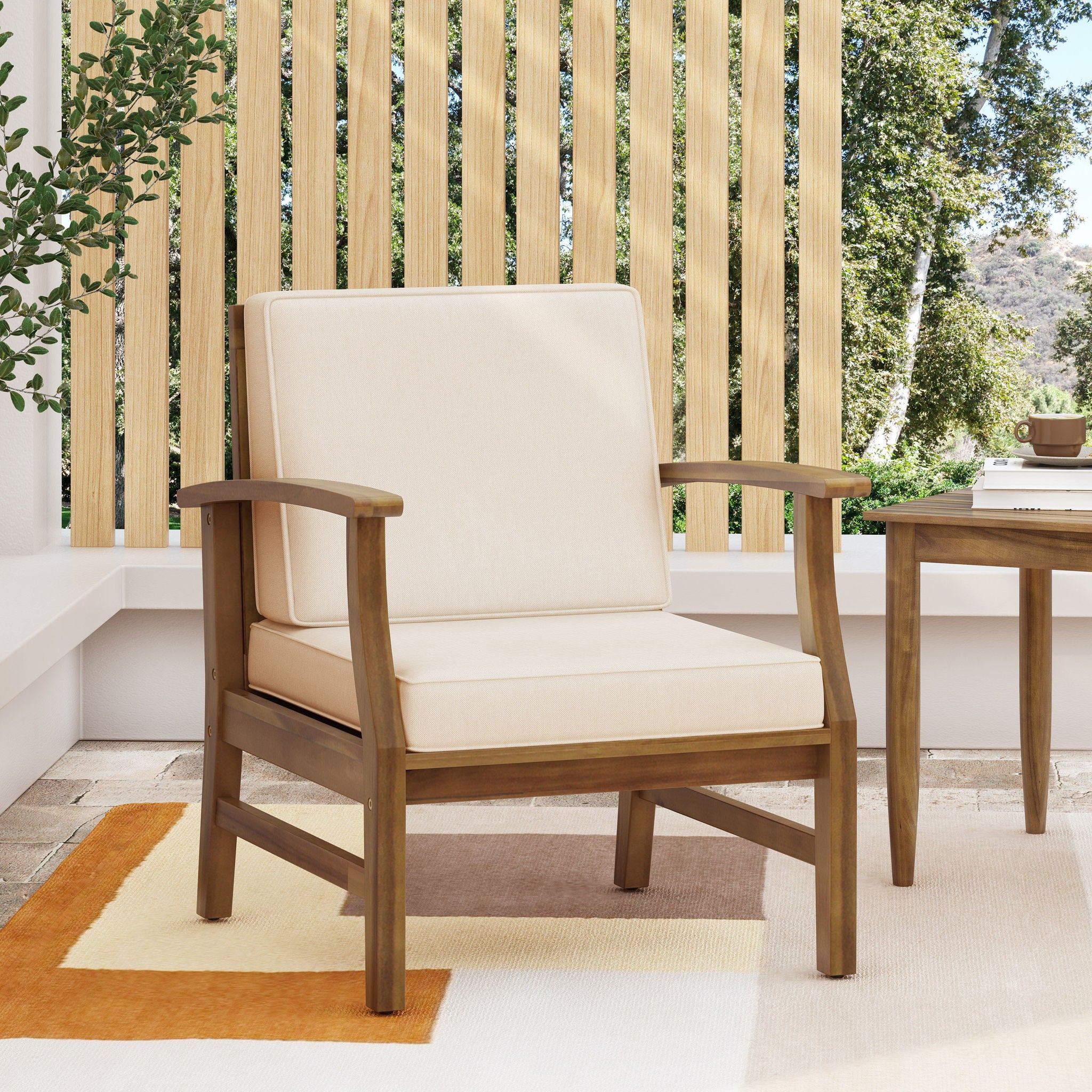 Perla - Contemporary Club Chair With Water Resistant Cushionі