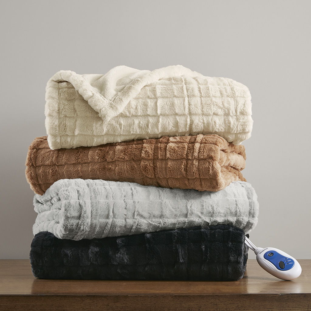 Zuri - Oversized Heated Throw - Black Texture