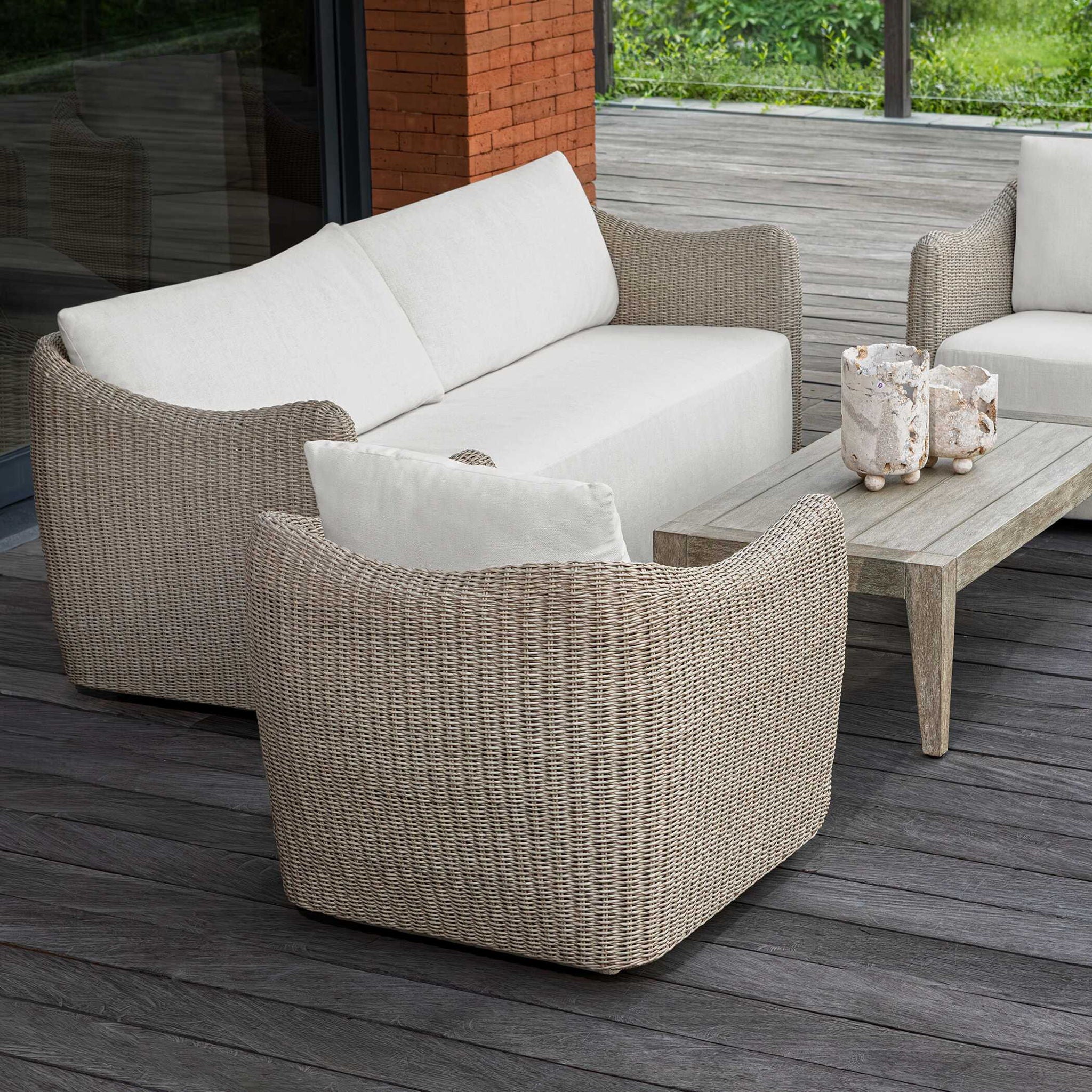 Sunset - Wicker Outdoor Sofa - Oatmeal / Oyster White