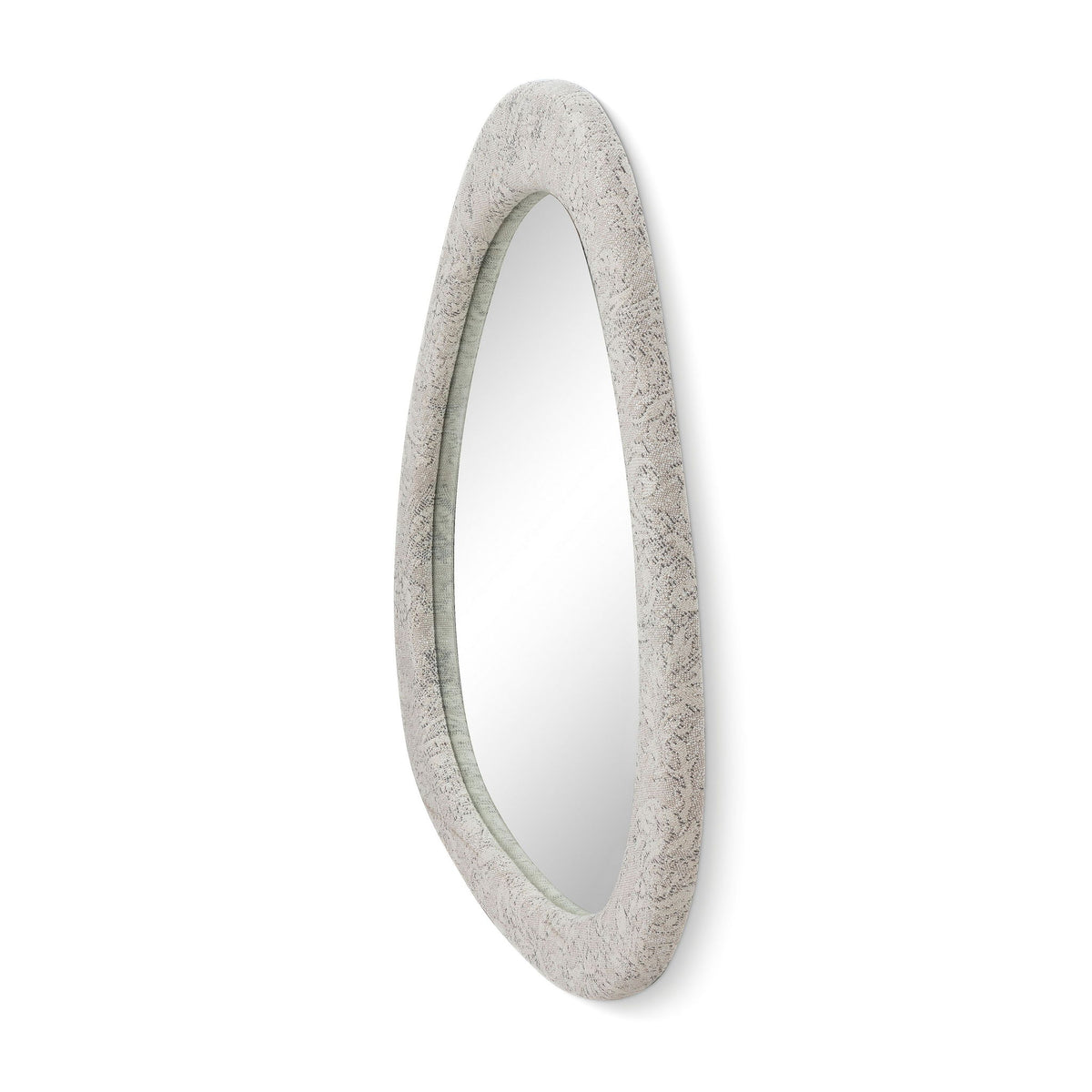 Klaryss - Triangular Mirror