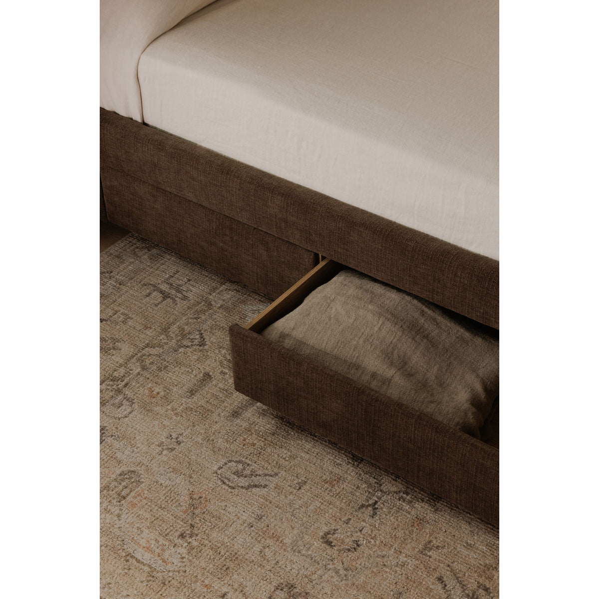Sophia - Queen Bed - Brown