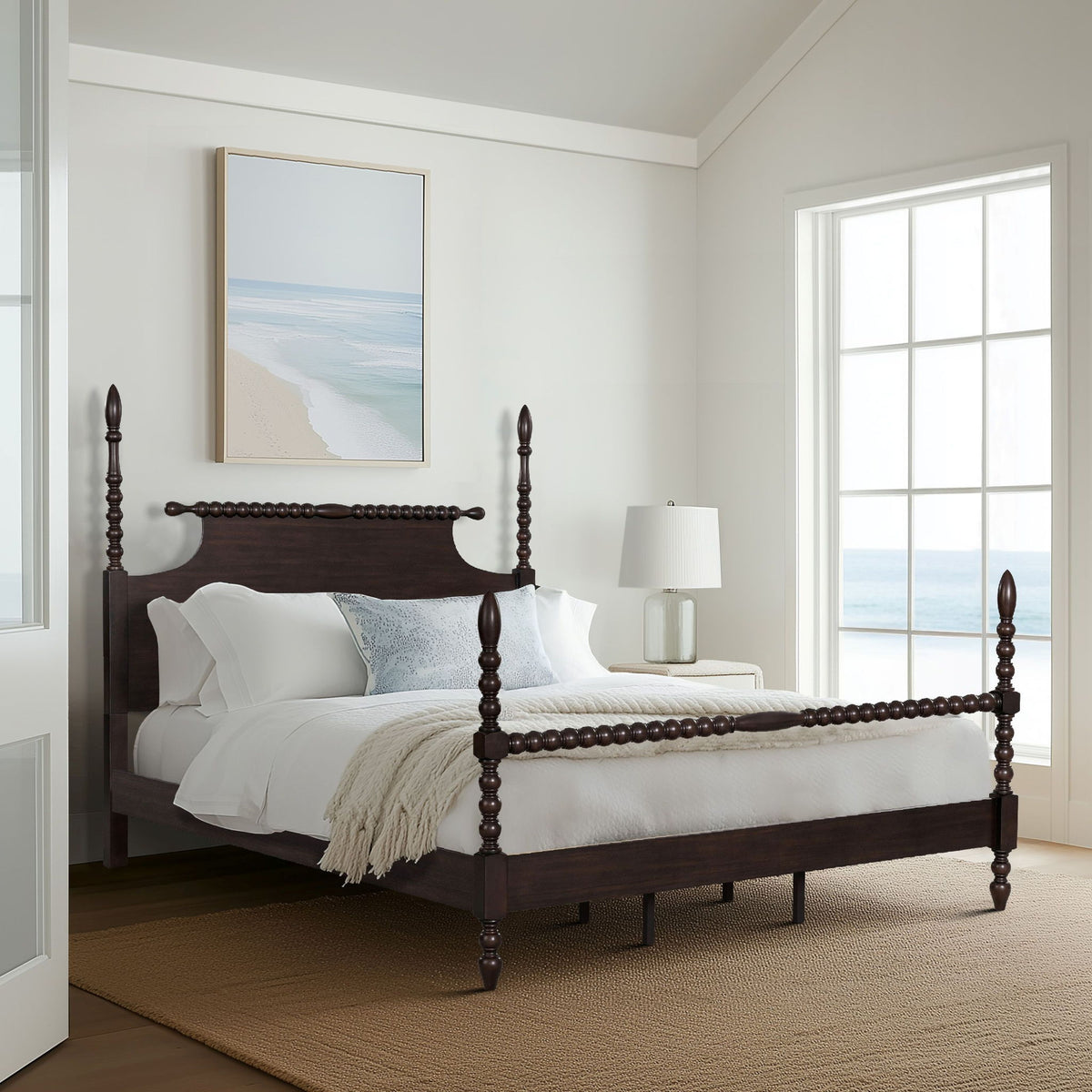 Beckett - Queen Turned Spindle Bed - Morocco Brown