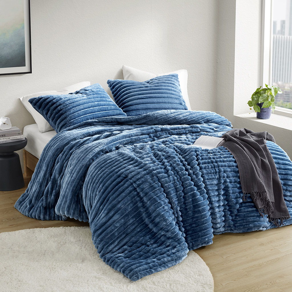 Avril - Twin/Twin Long Fluffy Ribbed Plush Comforter Set - Blue