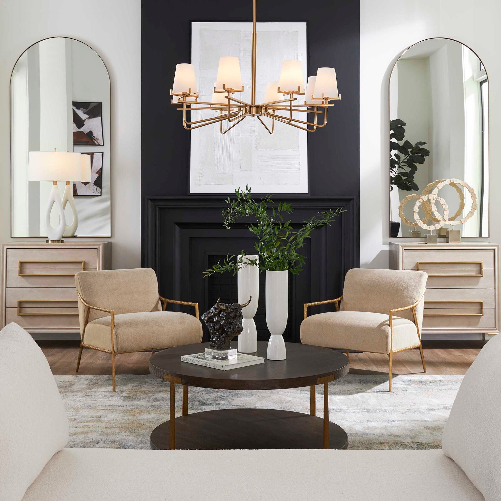 Lassen - 8 Light Chandelier - Brass