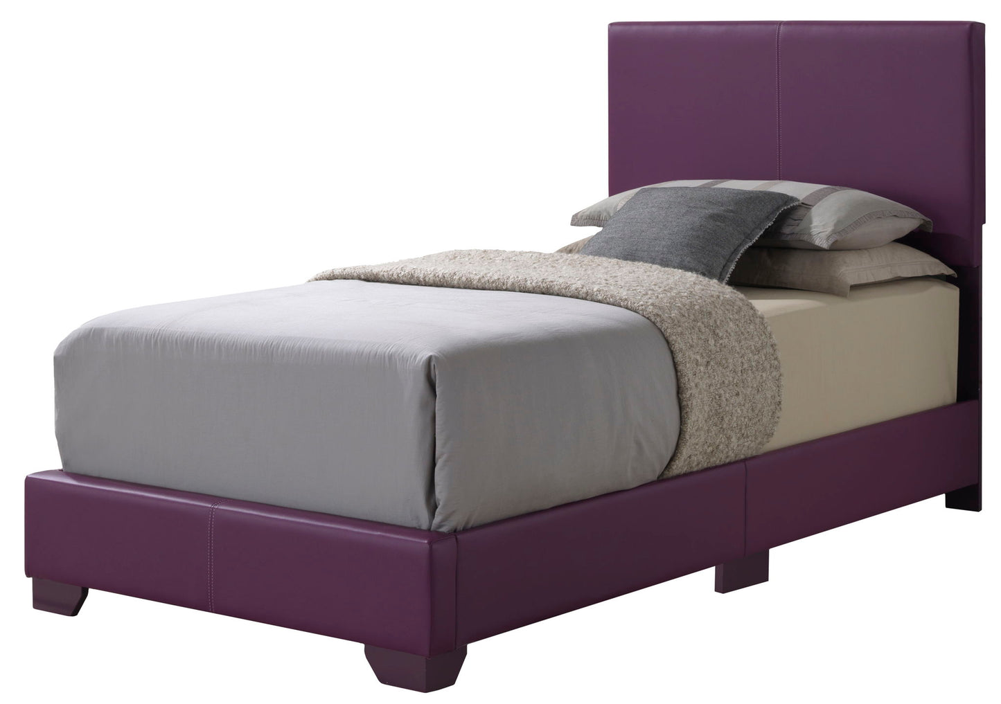 Elegant Platform Bed For Relaxed Spaces