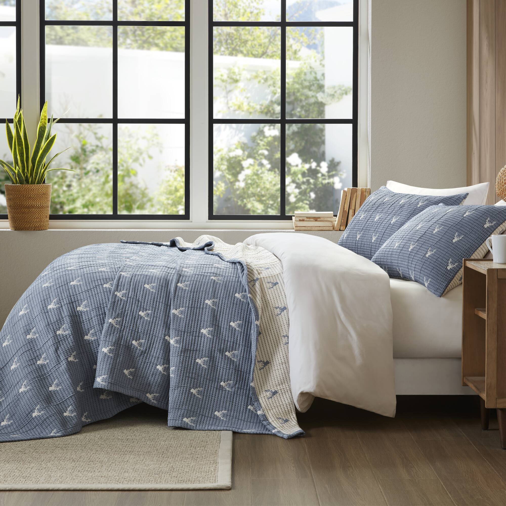 Keystone - Full/Queen Coverlet Set - Blue
