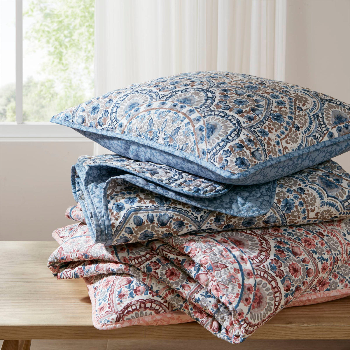 Valerie - King Boho Floral Reversible Quilt - Pink