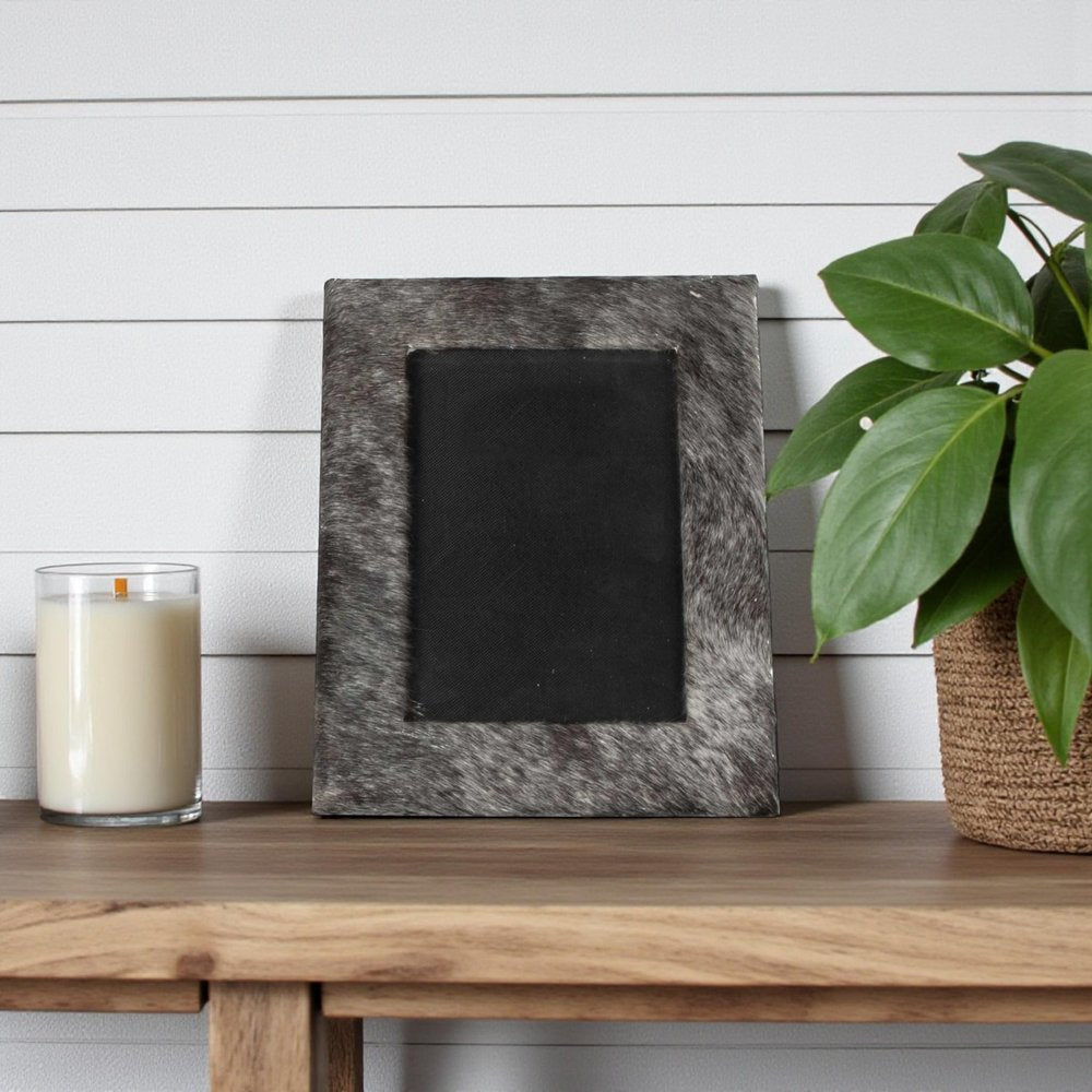 4" x 6" Black Cowhide Picture Frame with Mat