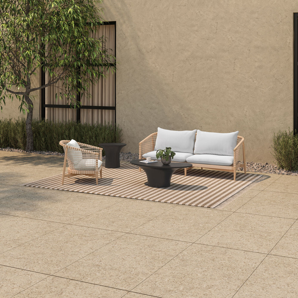Yumi - Outdoor Coffee Table - Black