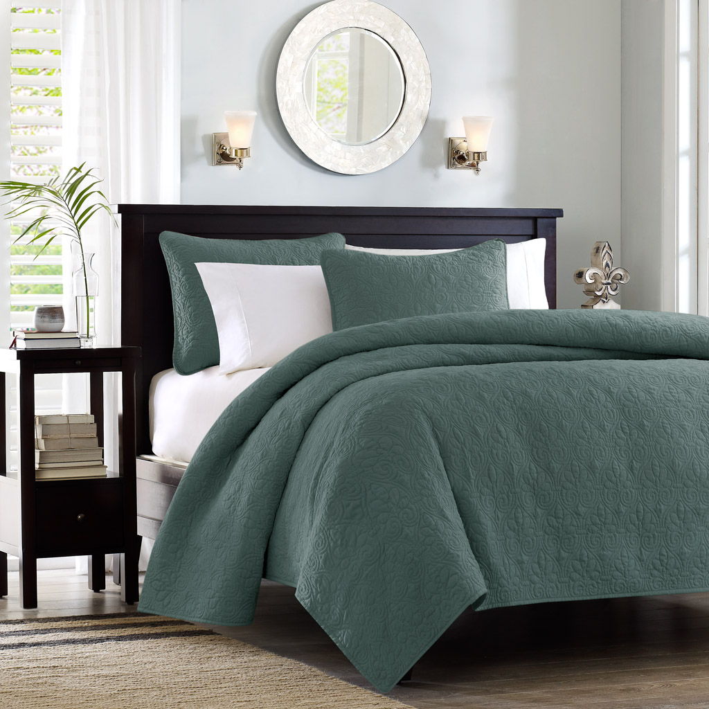Quebec - 3 Piece King/California King Reversible Quilt Set - Balsam Green