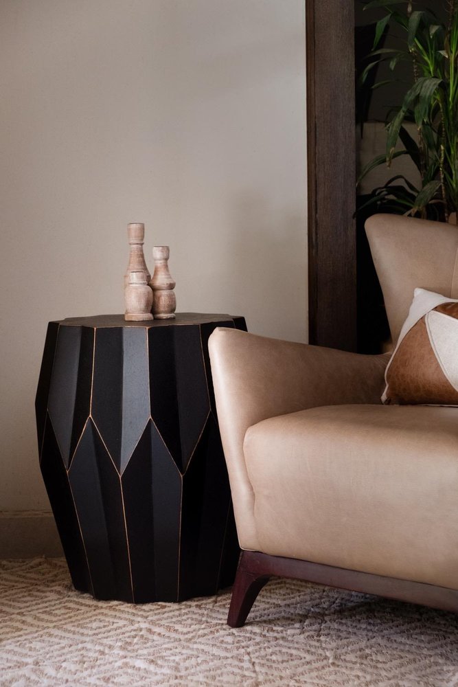 23" Matte Black Solid Wood Round Drum End Table