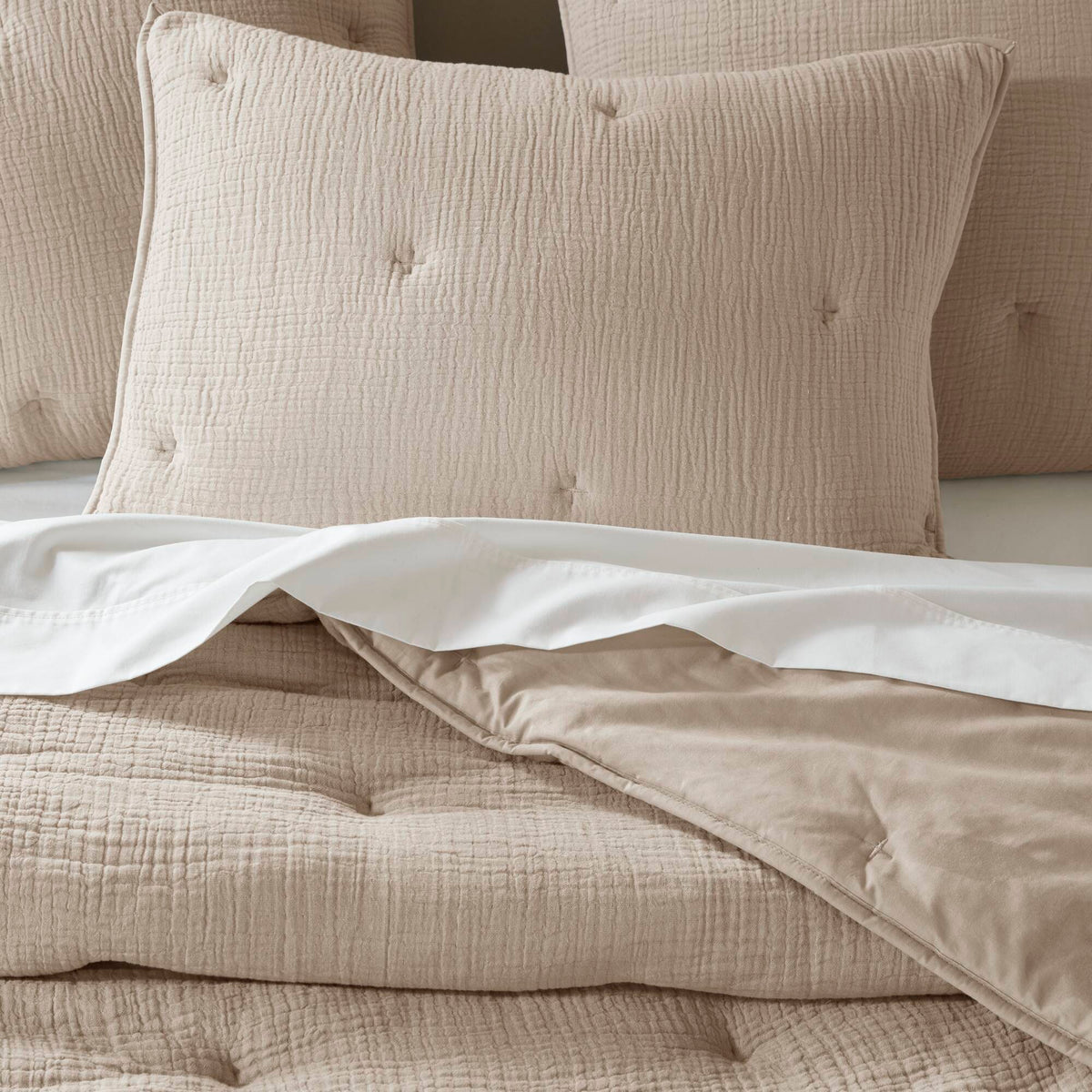 Breeze - King Cotton Gauze Embroidered Quilt Set - Taupe