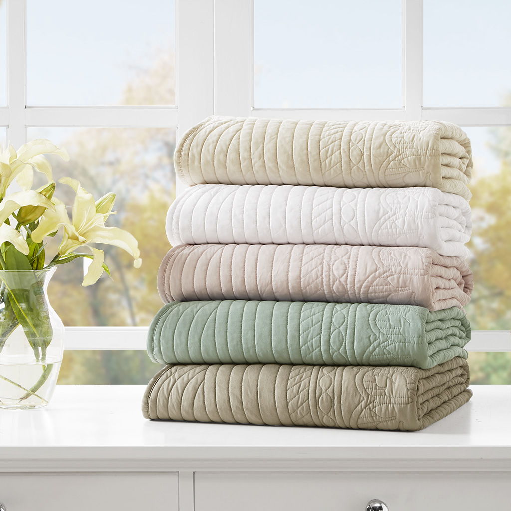 Tuscany - Oversized Quilted Throw - Seafoam