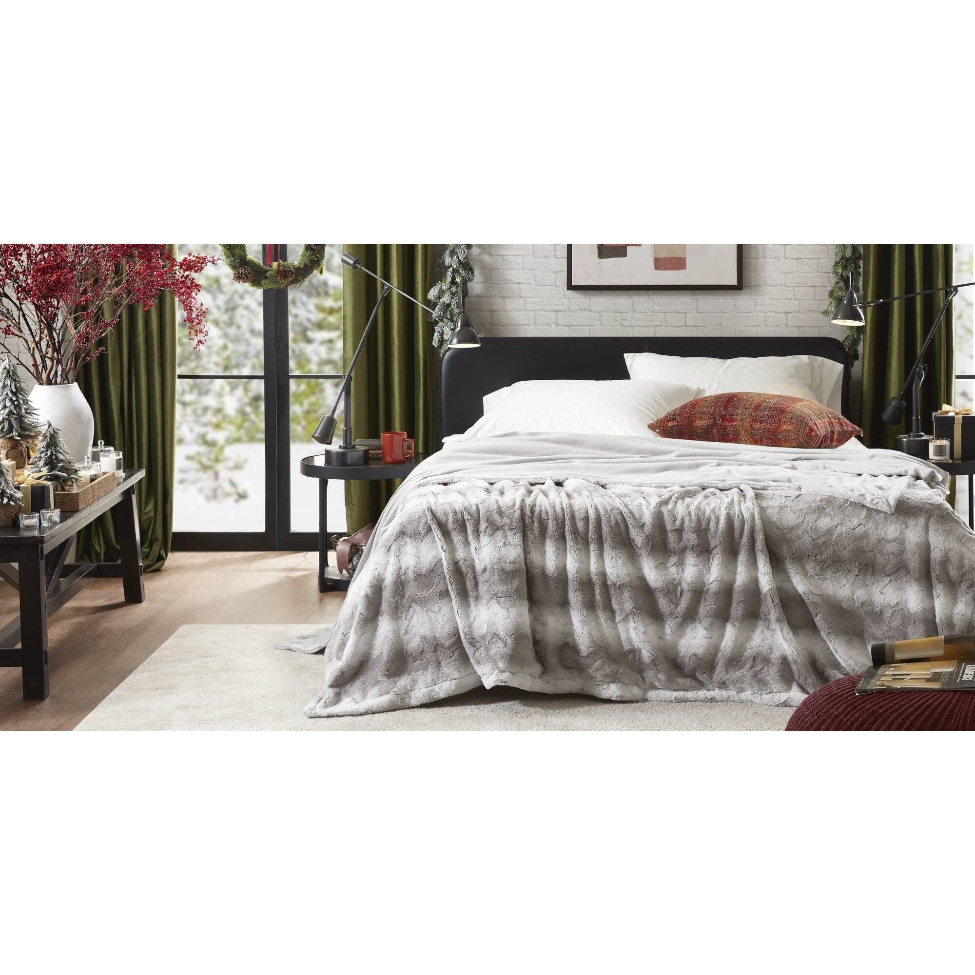 Zuri - 66" x 90" Blanket - Gray