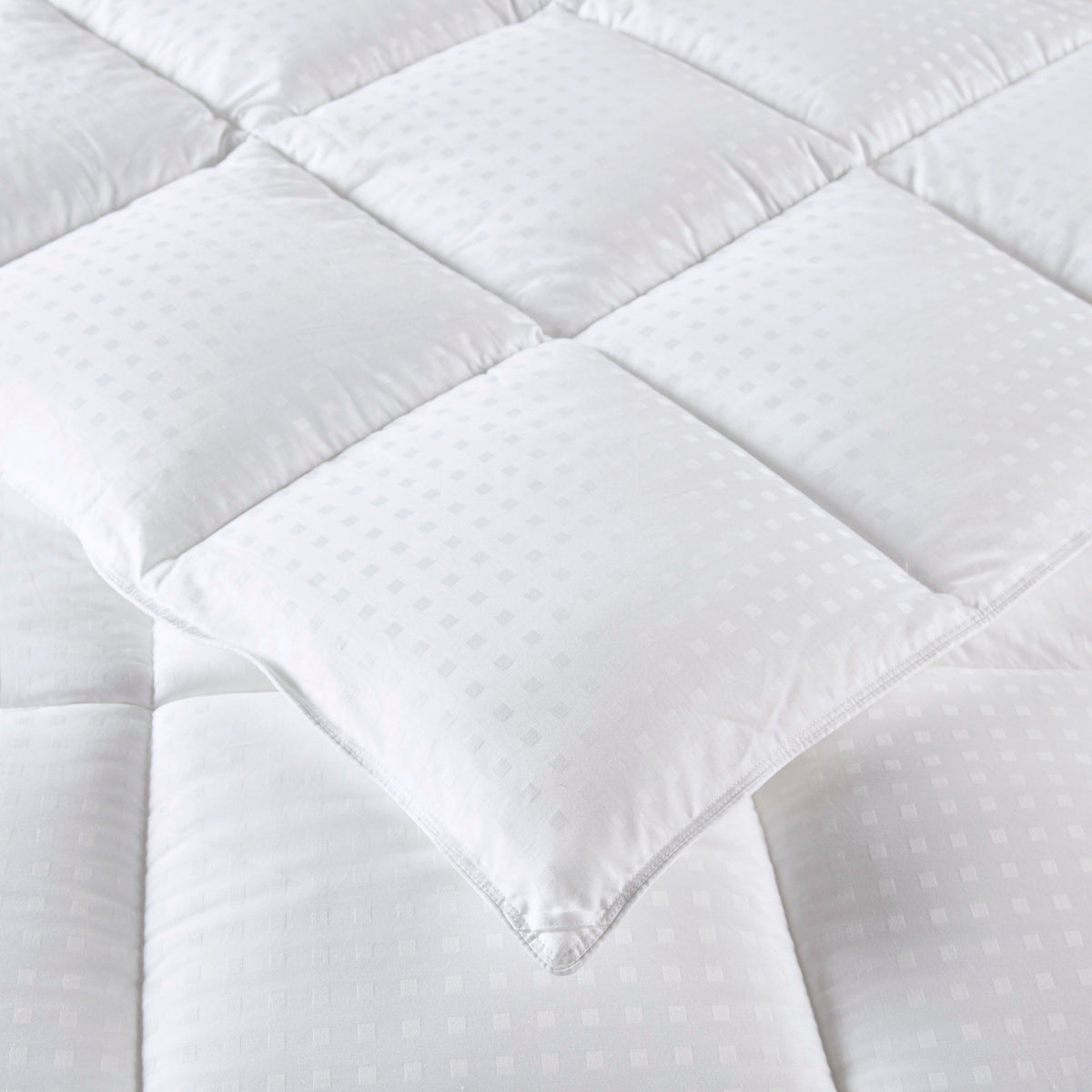 Signature - King Dobby Cotton Down Alternative Comforter - White
