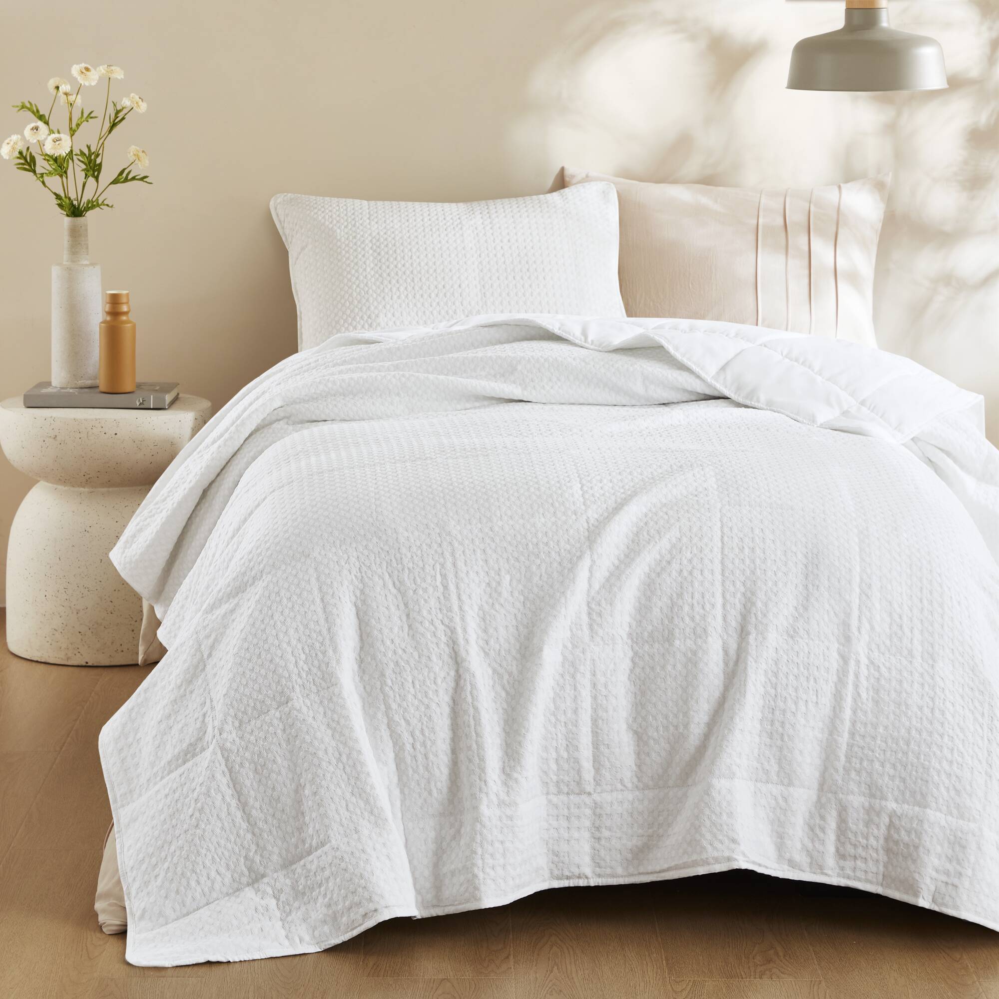 Mina - Twin/Twin Long Waffle Weave Textured Quilt Set - White