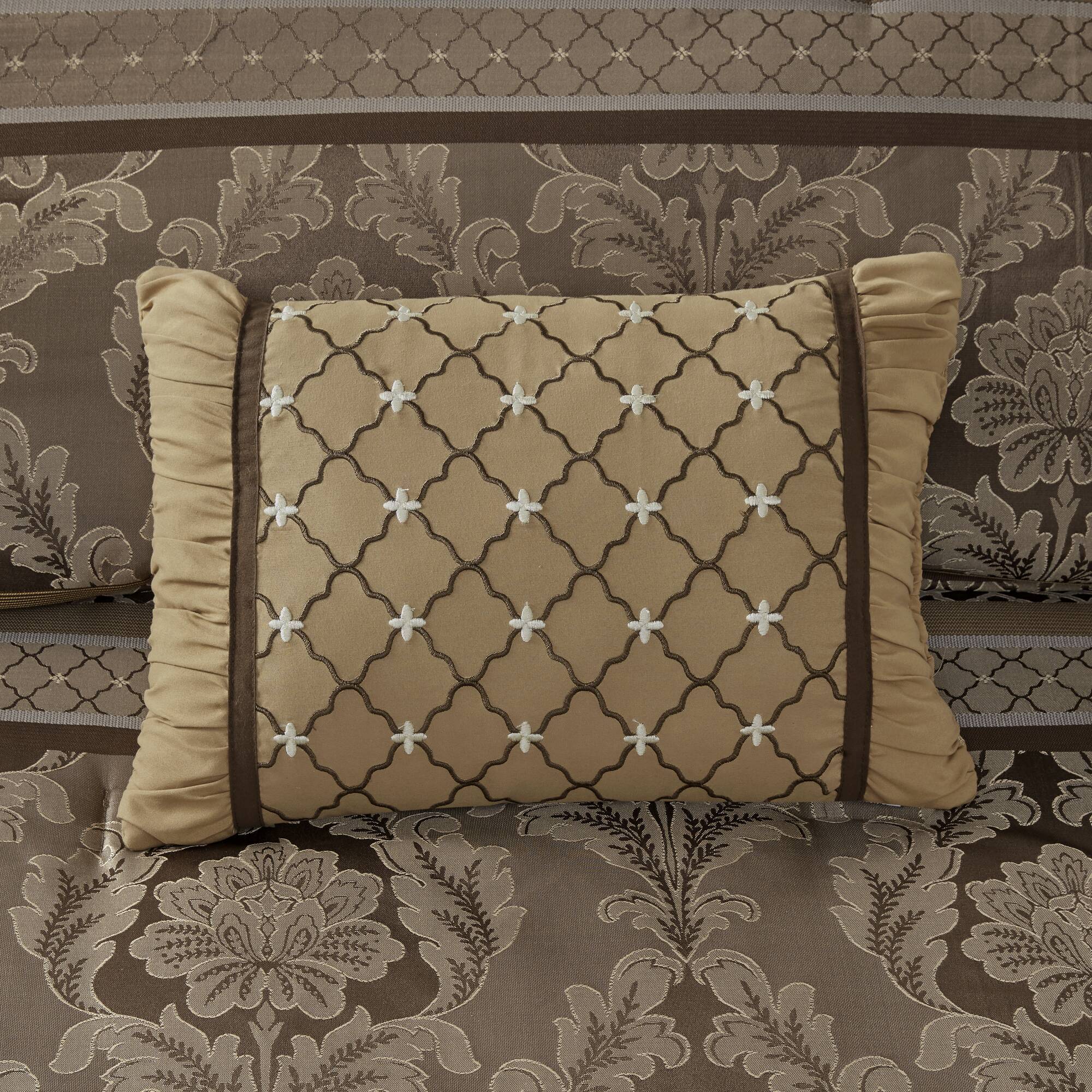 Bellagio - Queen 7 Piece Comforter Set - Brown / Gold