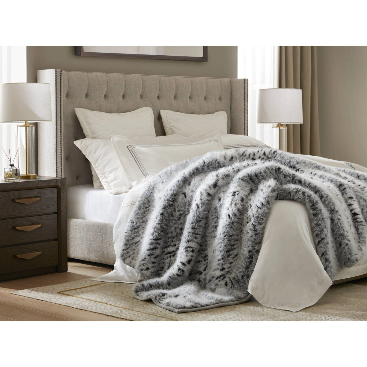 Botswana Animal Print - 60x80" Faux Fur Throw Blanket - Snow Leopard