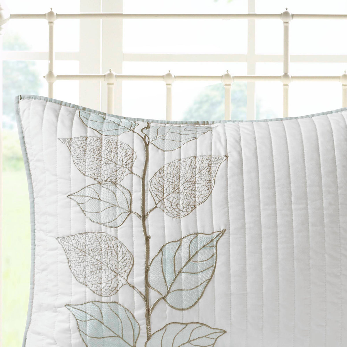 Caelie - 6 Piece Reversible Coverlet Set - Blue