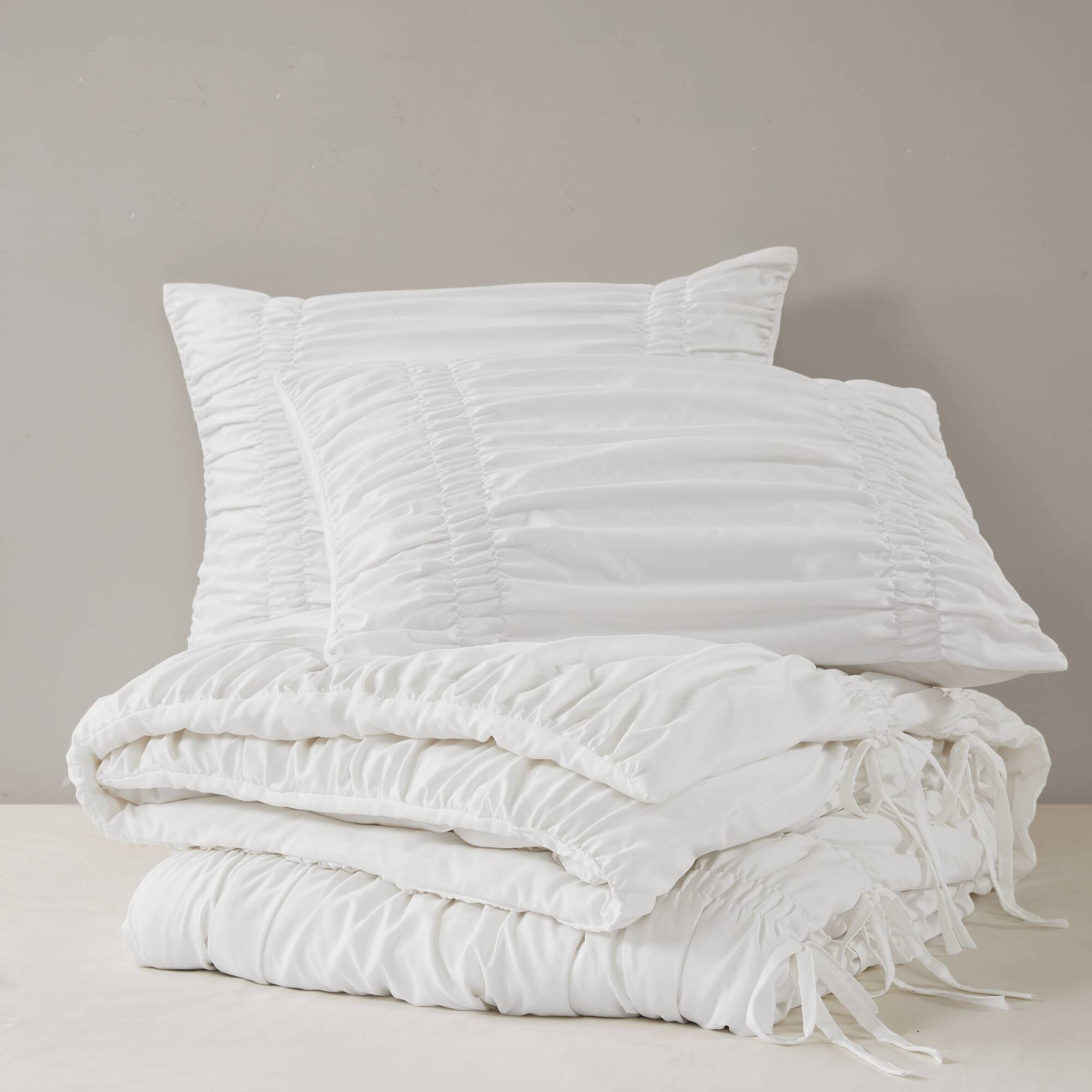 Mia - 3 Piece King Comforter Set - White