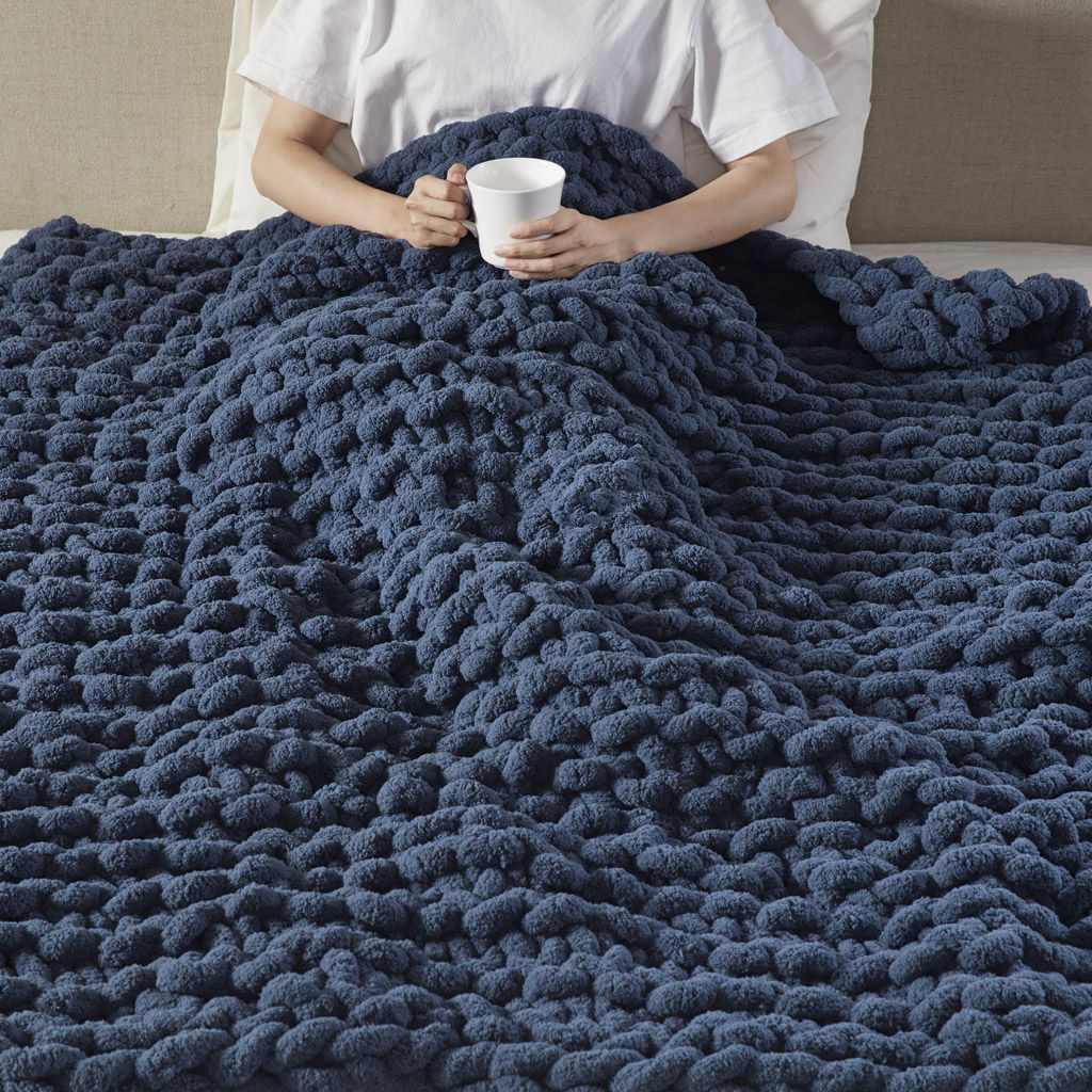 Chenille Chunky Knit - Throw - Navy Blue