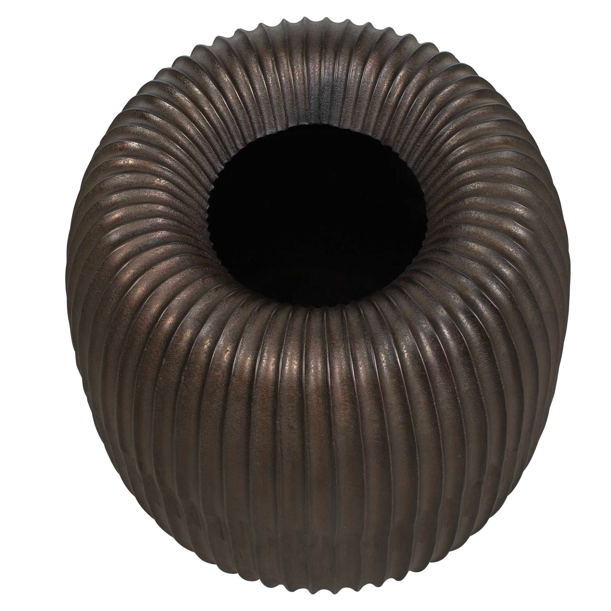 Vector Ridge - Indoor-Outdoor Planter - Bronze