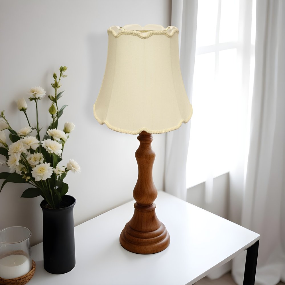 18" Ivory Empire Slanted Cylinder Scroll Edge Silk Lampshade