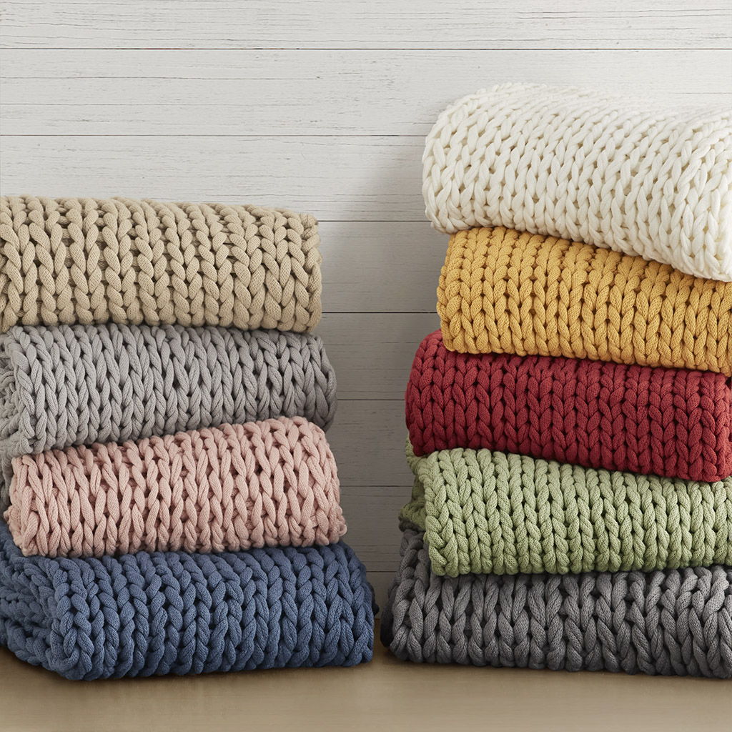 Chunky Double Knit - Handmade Throw - Blush