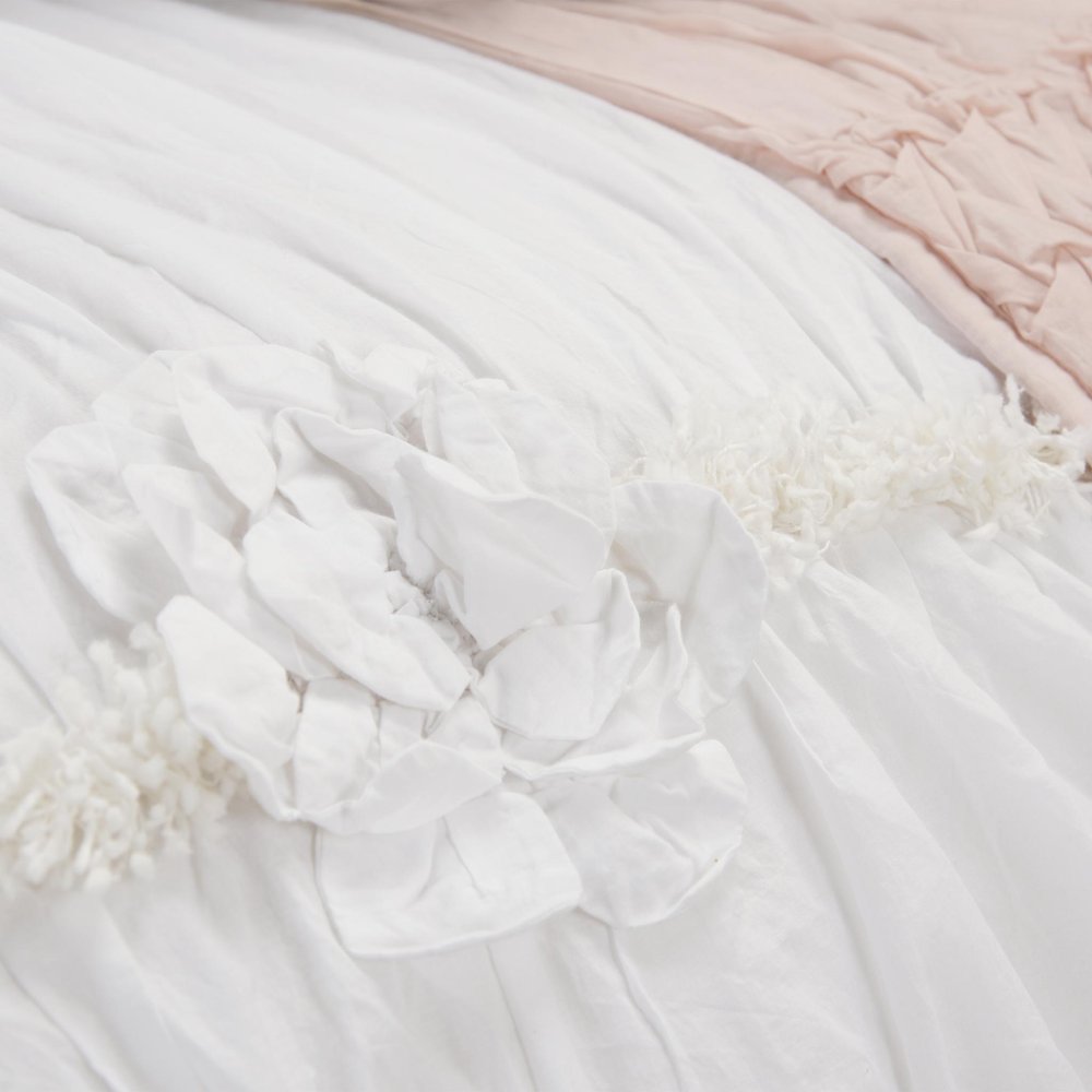 92" X 106" White Cotton Quilt