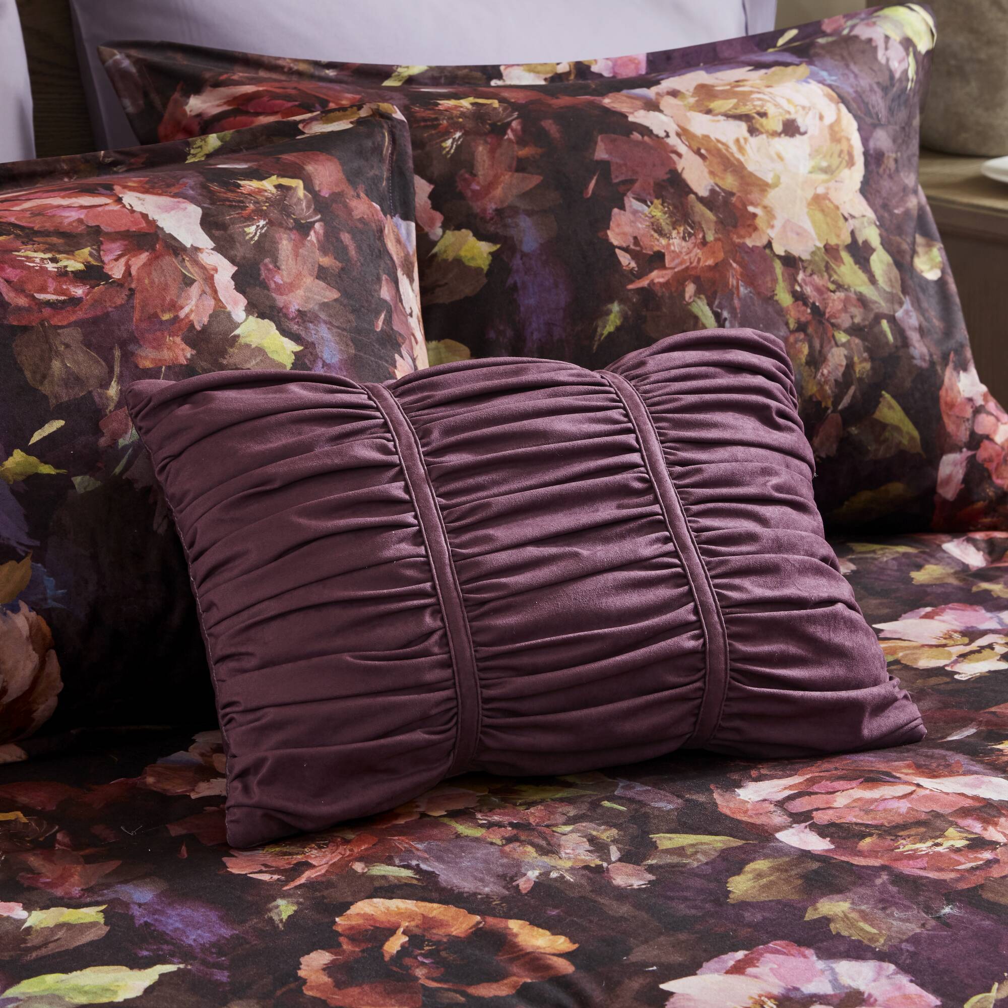 Seraphina - King Velvet Comforter Set - Purple