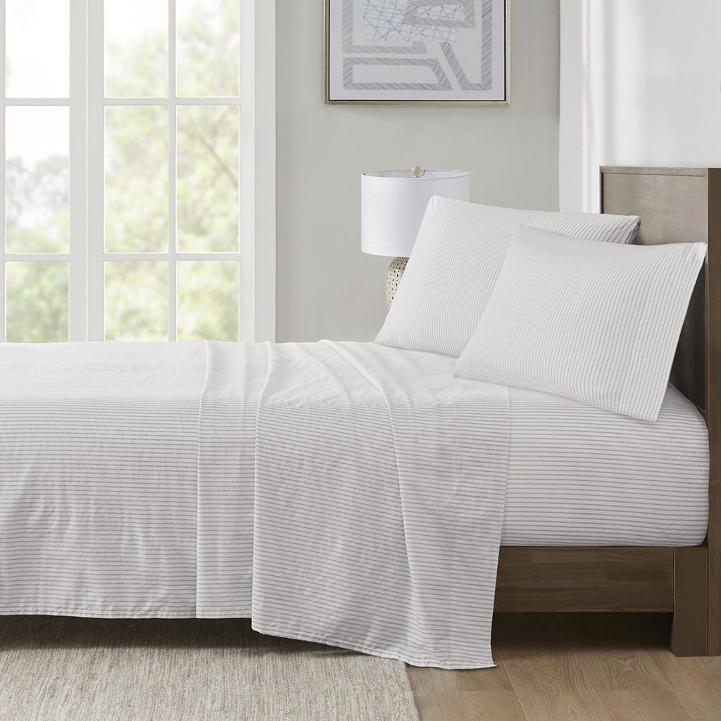 200 Thread Count Printed Cotton - Queen Sheet Set - Gray Stripe