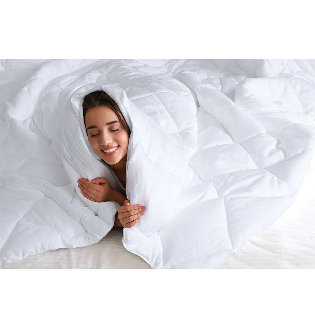 Maximum Warmth - King 300 Thread Count Down Alternative 3M Thinsulate Comforter - White