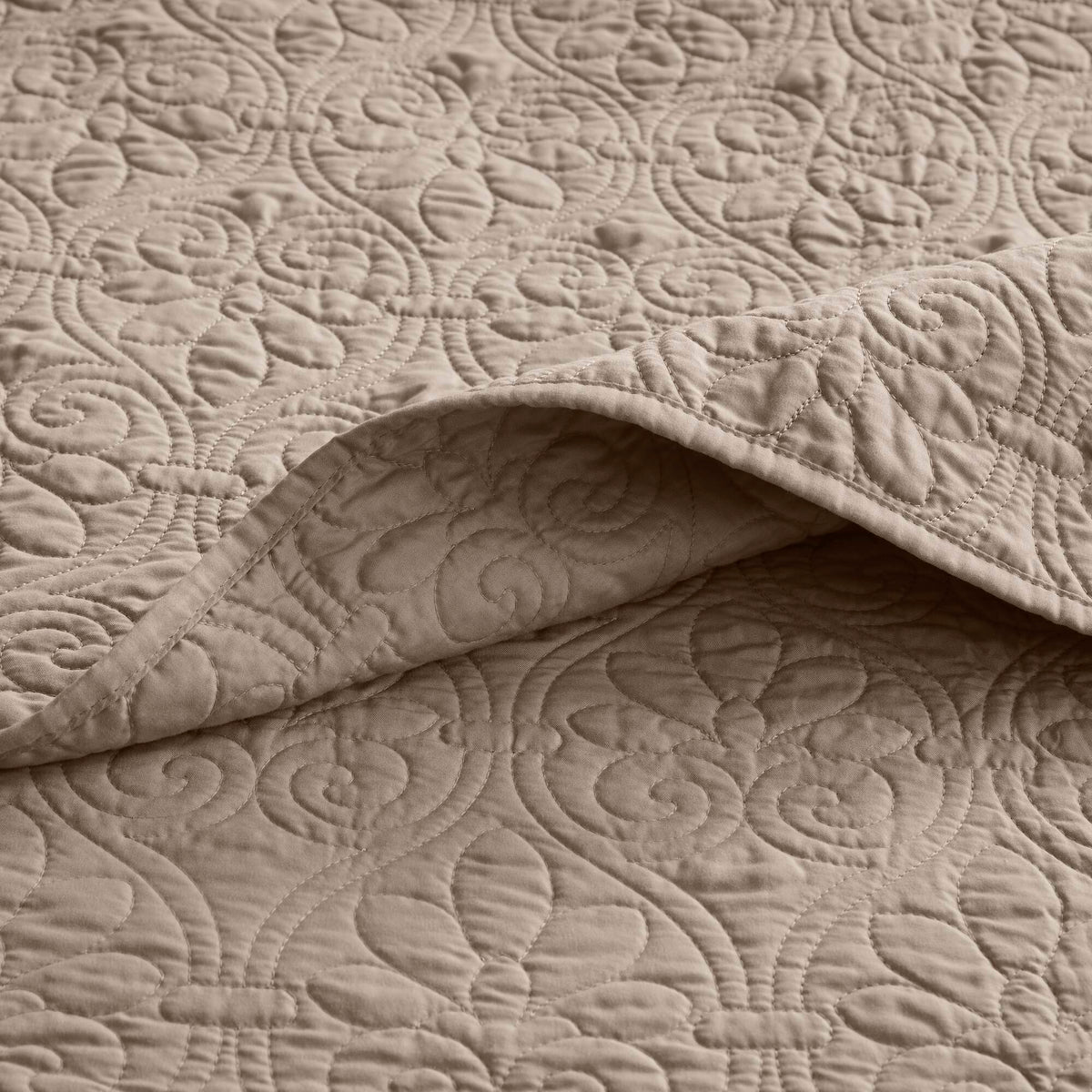 Quebec - Reversible Coverlet Set - Khaki