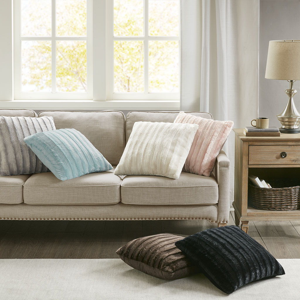 Duke - Squre Pillow - Blue