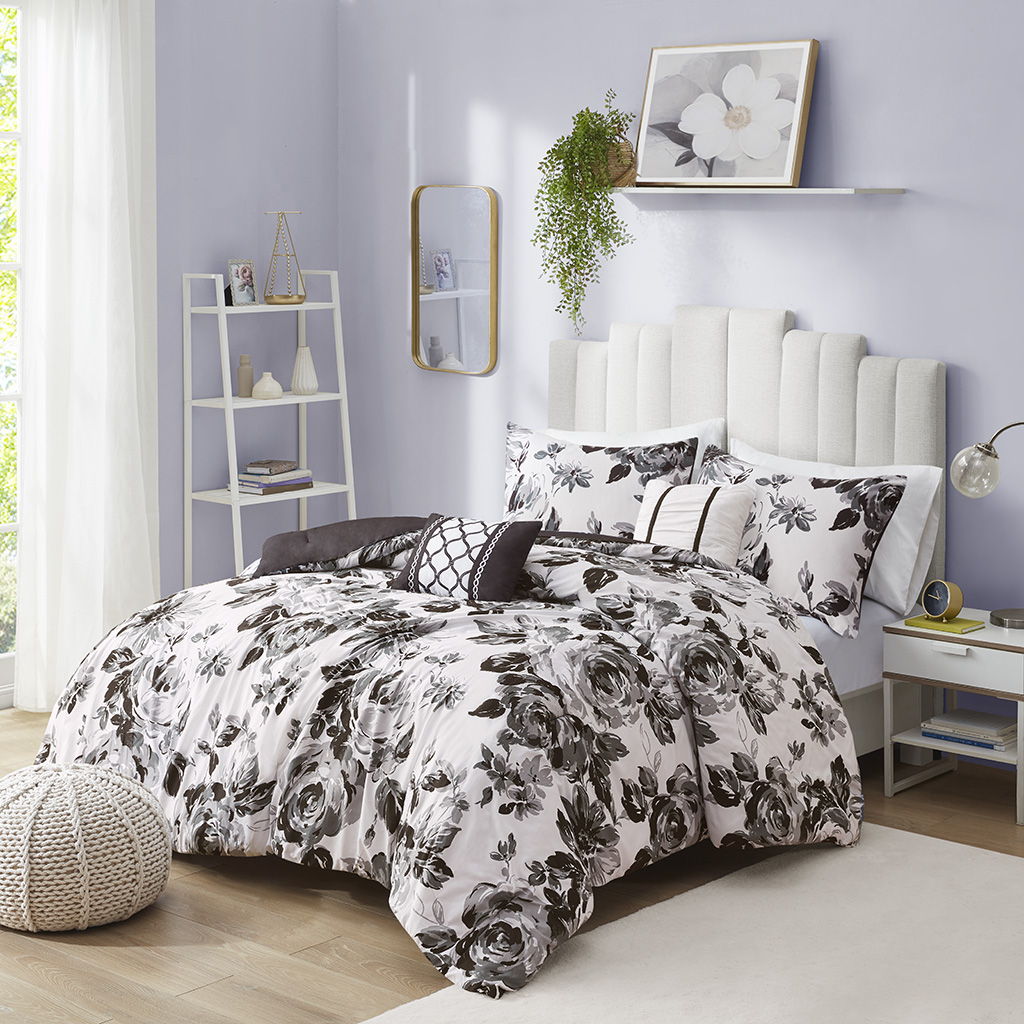 Dorsey - King Floral Print Comforter Set - Black / White
