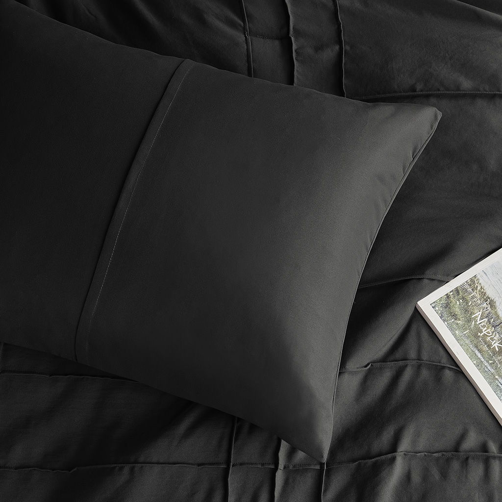 Porter - King Soft Washed Pleated Comforter Set - Black