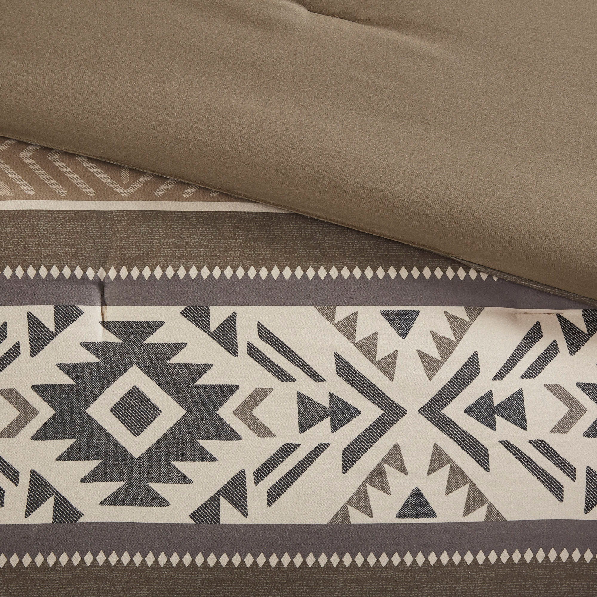 Mariposa - 5 Piece King/California King Stripe Herringbone Comforter Set With Throw Pillows - Brown