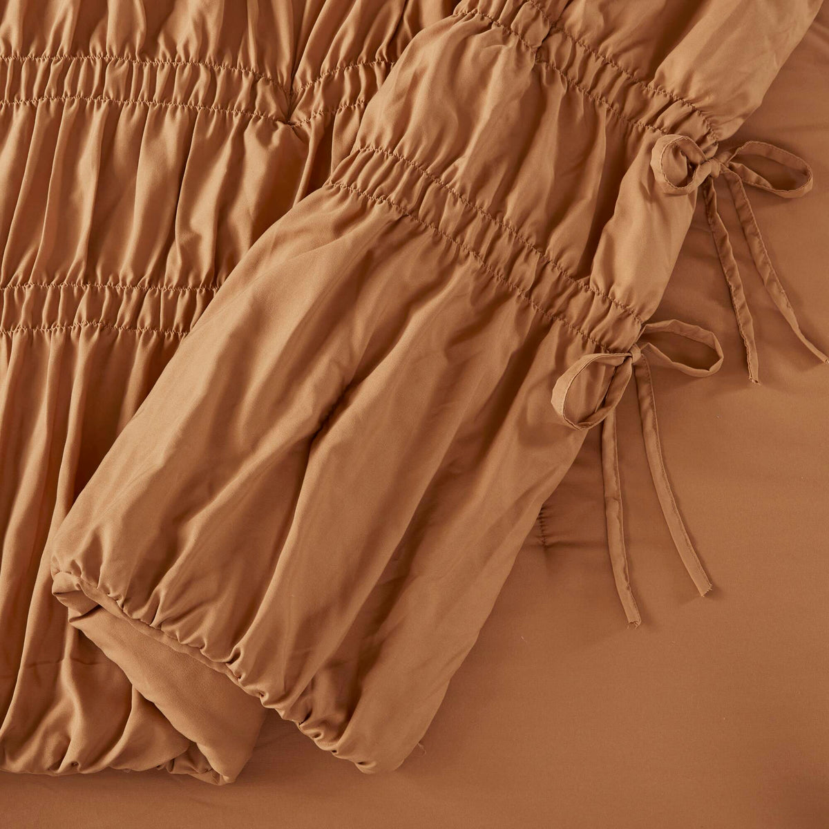 Mia - 2 Piece Twin/Twin Long Comforter Set - Brown